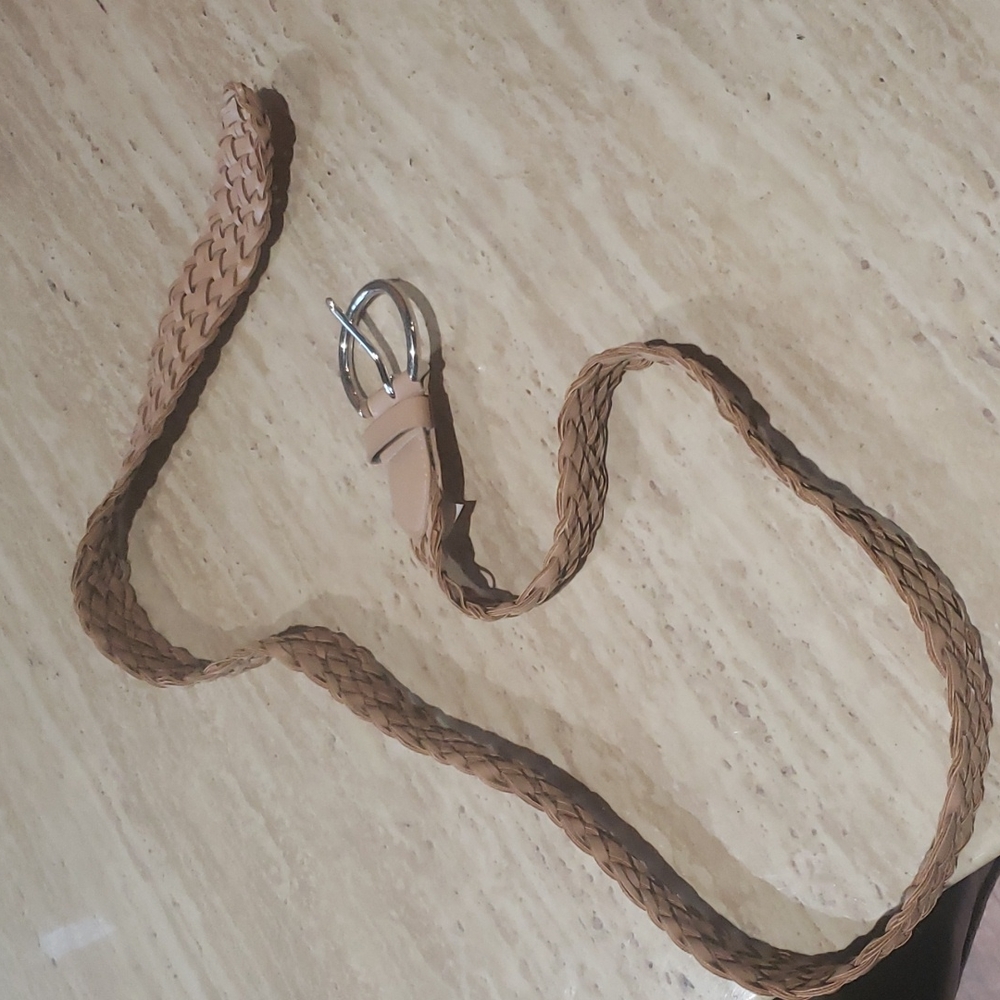 Old navy L/XL wide braided belt